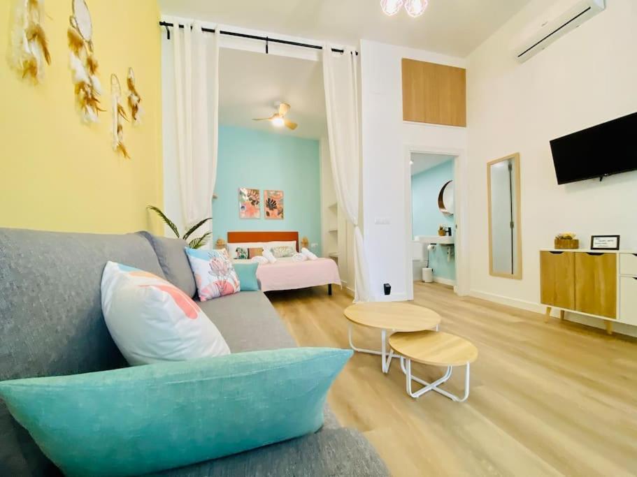 Appartement Beautiful And Charming Loft In Russafa Soho à Valence Extérieur photo