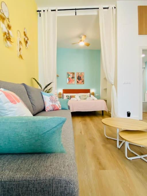 Appartement Beautiful And Charming Loft In Russafa Soho à Valence Extérieur photo
