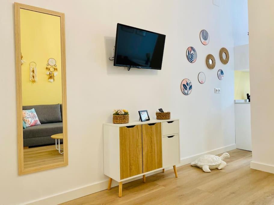 Appartement Beautiful And Charming Loft In Russafa Soho à Valence Extérieur photo