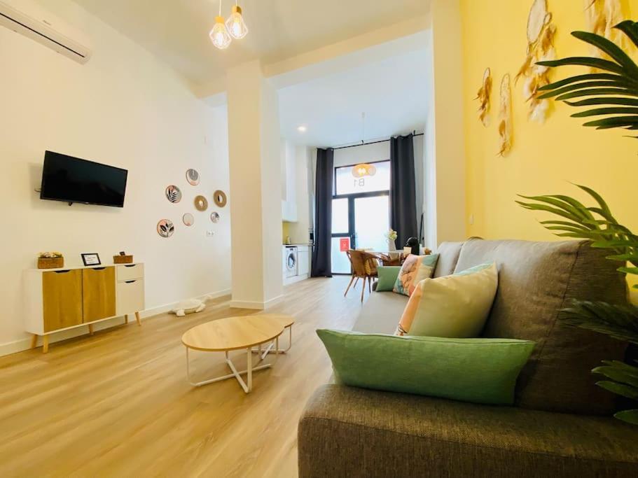 Appartement Beautiful And Charming Loft In Russafa Soho à Valence Extérieur photo