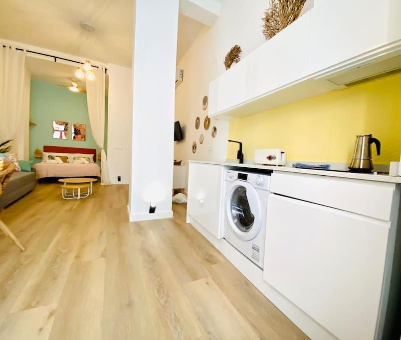 Appartement Beautiful And Charming Loft In Russafa Soho à Valence Extérieur photo